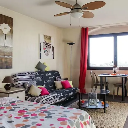 شقة Cosy - Negresco - Ac - 5 Min Walk To